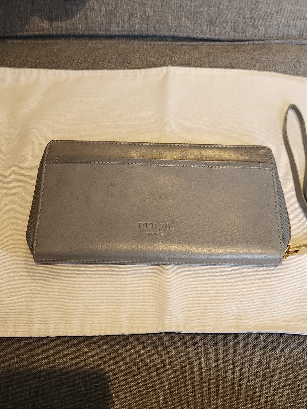 margot Gray Leather Wristlet Clutch